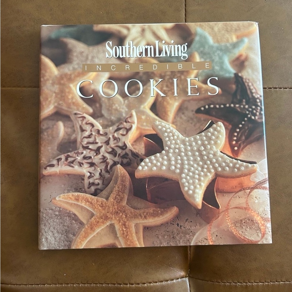 Southern Living Cookies Cookbook — Cream & Brown Starfish Cover